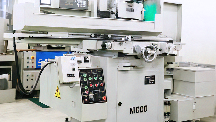 技術を形にする、充実の設備力